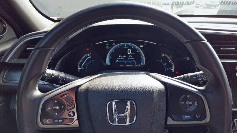 Vente en ligne Honda Civic Civic 1.0 i-VTEC 129 au prix de 18 990 €