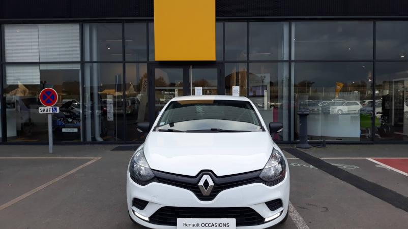 Vente en ligne Renault Clio 4 CLIO SOCIETE DCI 75 ENERGY au prix de 9 600 €