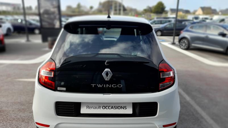 Vente en ligne Renault Twingo 3  1.0 SCe 70 E6C au prix de 8 490 €