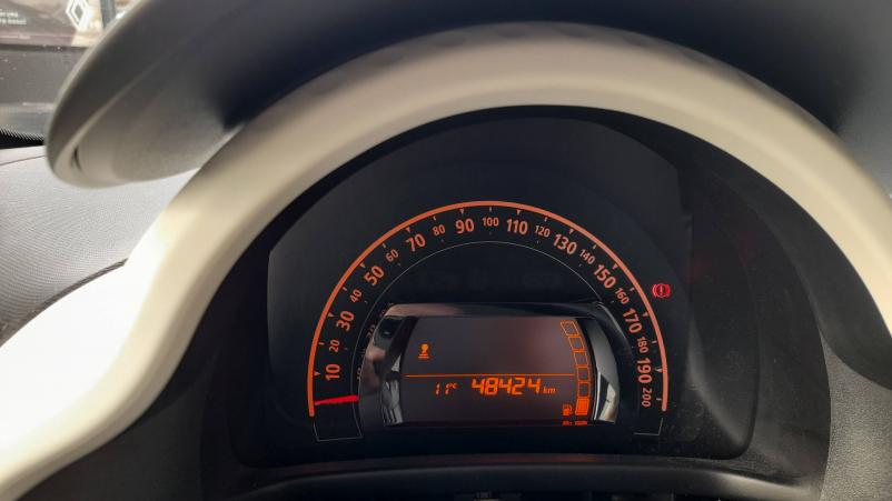 Vente en ligne Renault Twingo 3  1.0 SCe 70 E6C au prix de 8 490 €