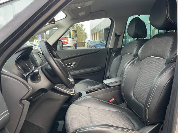 Vente en ligne Renault Scenic 4 Scenic TCe 140 FAP - 21 au prix de 22 990 €