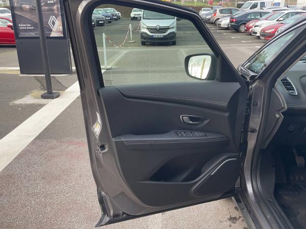 Vente en ligne Renault Scenic 4 Scenic TCe 140 FAP - 21 au prix de 22 990 €