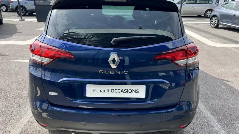 Vente en ligne Renault Scenic 4 Scenic TCe 140 FAP au prix de 16 490 €
