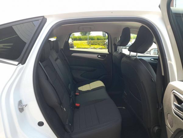 Vente en ligne Renault Arkana  TCe 140 EDC FAP - 21B au prix de 25 490 €