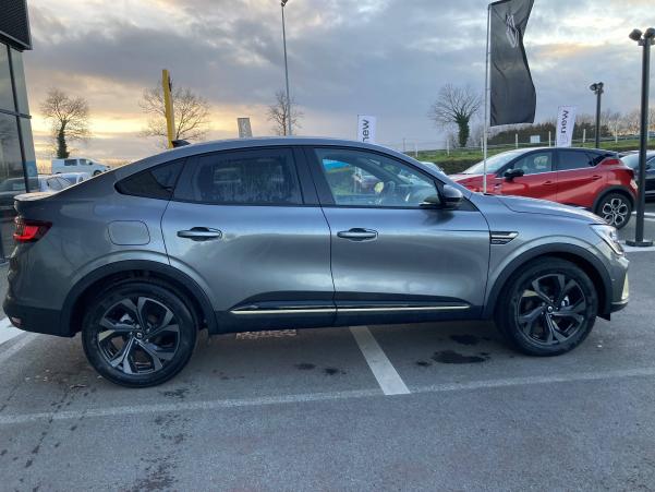 Vente en ligne Renault Arkana  E-Tech 145 - 22 au prix de 35 690 €
