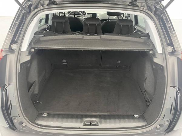 Vente en ligne Peugeot 2008  PureTech 82ch S&S BVM5 au prix de 13 990 €