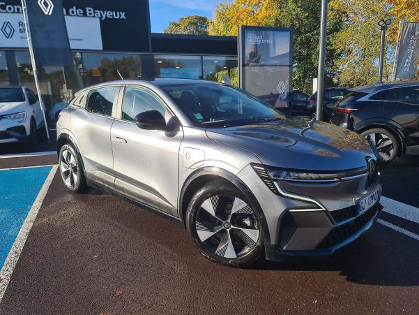 Vente en ligne Renault Megane E-Tech  EV40 130ch standard charge au prix de 34 490 €