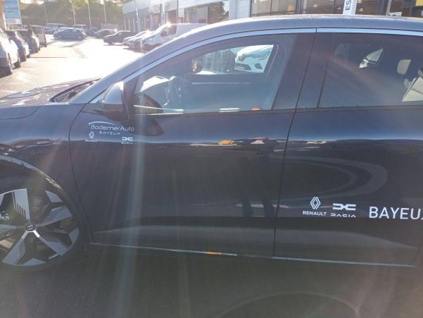 Vente en ligne Renault Megane E-Tech  EV60 220 ch super charge au prix de 40 590 €