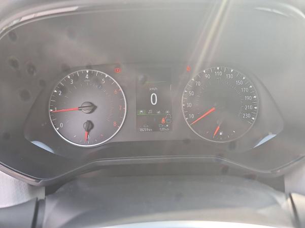 Vente en ligne Renault Clio 5 Clio TCe 90 - 21N au prix de 16 990 €