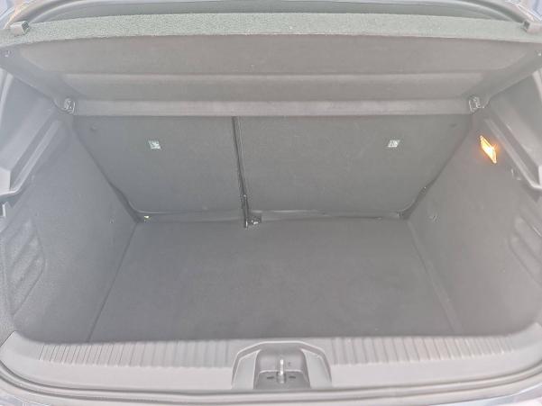 Vente en ligne Renault Clio 5 Clio TCe 90 - 21N au prix de 16 990 €