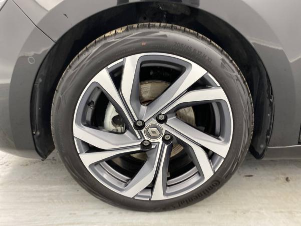 Vente en ligne Renault Clio 5 Clio E-Tech 140 au prix de 23 590 €