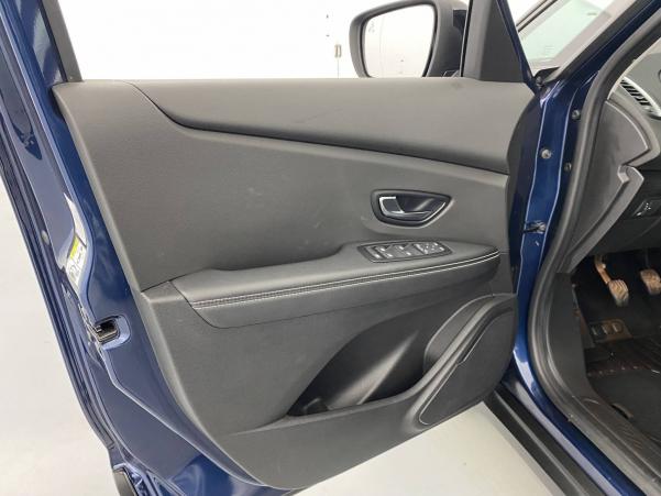 Vente en ligne Renault Scenic 4 Scenic TCe 140 au prix de 23 190 €