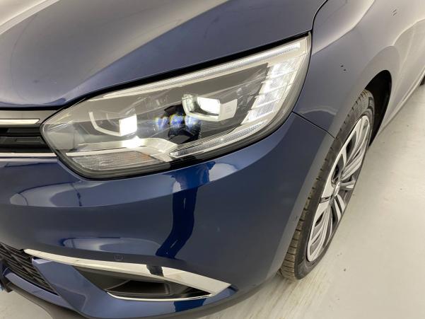 Vente en ligne Renault Scenic 4 Scenic TCe 140 au prix de 23 190 €