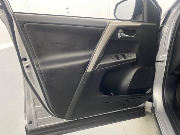 Vente en ligne Toyota RAV4 RAV4 Hybride Pro 2WD au prix de 25 990 €