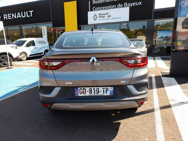 Vente en ligne Renault Arkana  E-Tech 145 au prix de 28 990 €