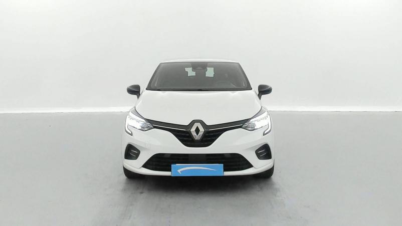 Vente en ligne Renault Clio 5 Clio E-Tech 140 - 21N au prix de 17 590 €