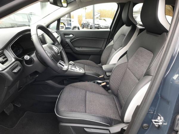 Vente en ligne Renault Captur  E-Tech Plug-in 160 au prix de 25 900 €