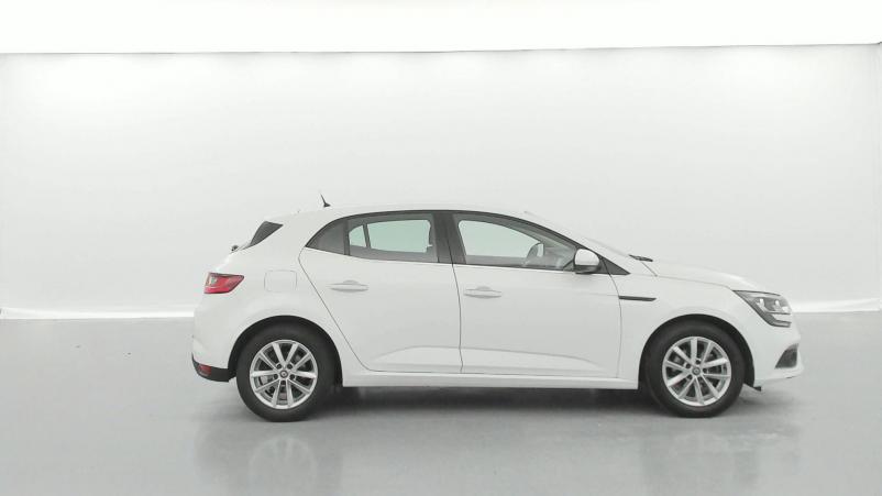Vente en ligne Renault Megane 4 Mégane IV Berline TCe 140 FAP au prix de 14 990 €