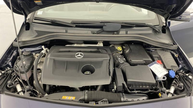 Vente en ligne Mercedes Classe B  180 d 7-G DCT au prix de 19 990 €