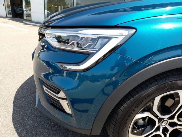 Vente en ligne Renault Arkana  E-Tech 145 - 21B au prix de 30 990 €