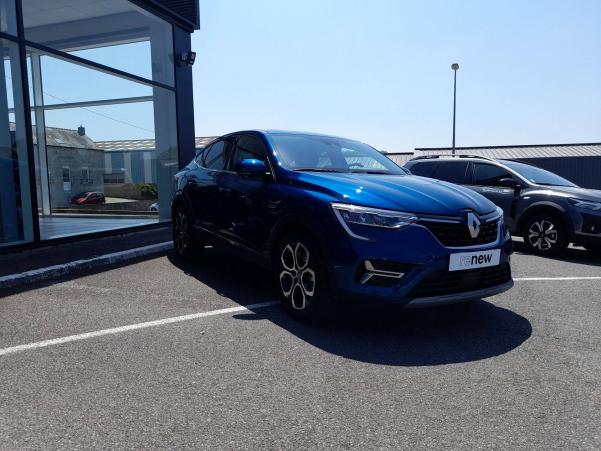 Vente en ligne Renault Arkana  E-Tech 145 - 21B au prix de 30 990 €