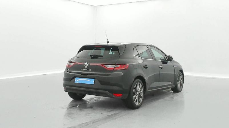 Vente en ligne Renault Megane 4 Mégane IV Berline dCi 110 Energy EDC au prix de 15 990 €