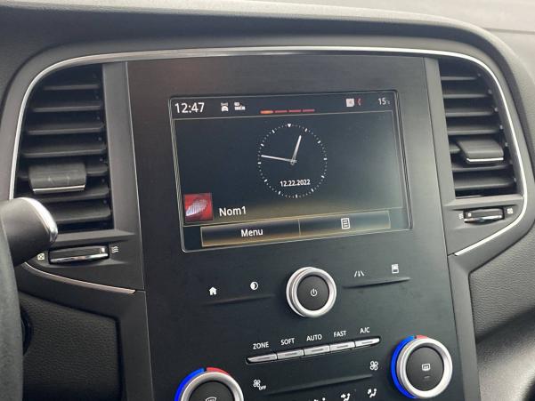 Vente en ligne Renault Megane 4 Mégane IV Berline dCi 110 Energy EDC au prix de 15 990 €