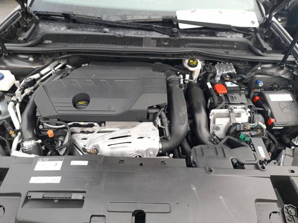 Vente en ligne Peugeot 508  Hybrid 225 e-EAT8 au prix de 35 990 €