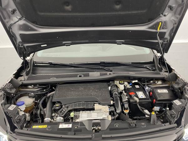 Vente en ligne Peugeot 2008  PureTech 130 S&S EAT8 au prix de 25 190 €