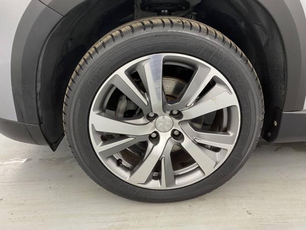 Vente en ligne Peugeot 2008  1.2 PureTech 110ch S&S BVM5 au prix de 13 490 €