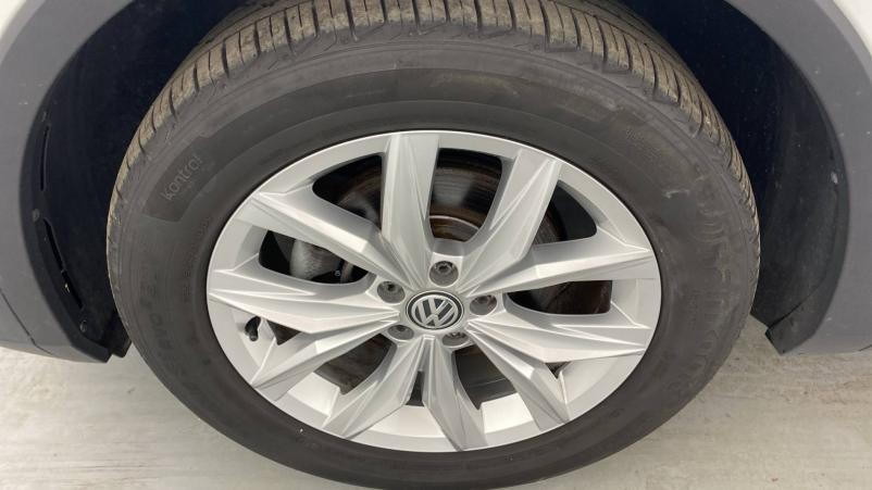 Vente en ligne Volkswagen Tiguan  1.4 TSI 150 BMT DSG6 4Motion au prix de 25 490 €