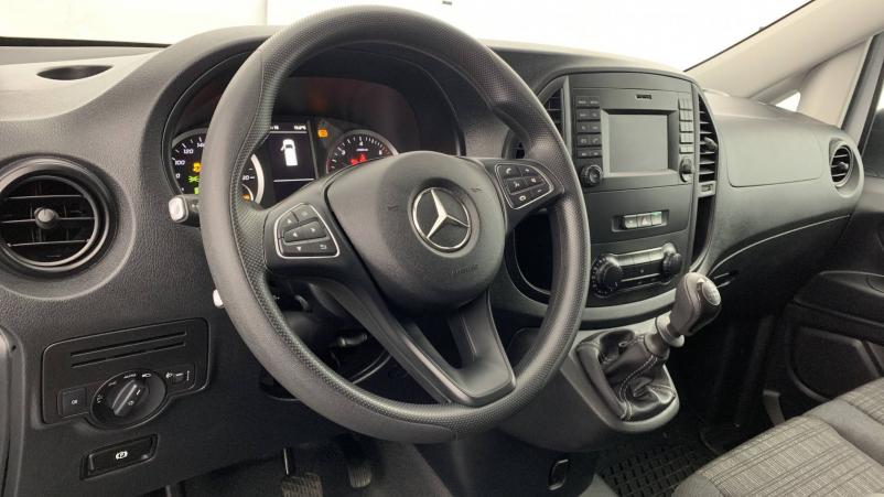 Vente en ligne Mercedes Vito Fourgon  116 CDI au prix de 25 990 €