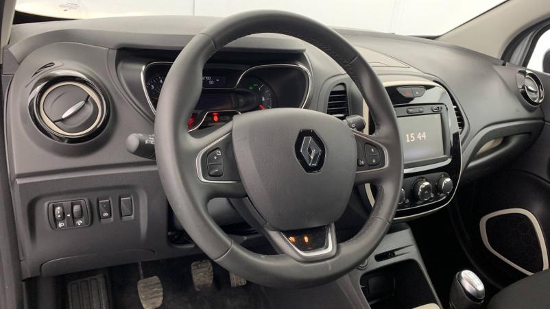 Vente en ligne Renault Captur Captur dCi 90 E6C au prix de 14 990 €