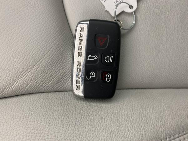 Vente en ligne Land Rover Range Rover Evoque  Mark III TD4 150 au prix de 25 900 €