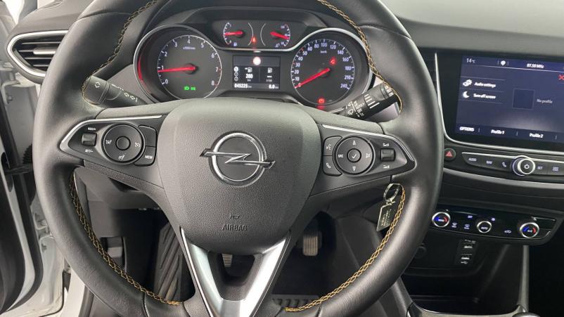 Vente en ligne Opel Crossland X  1.2 Turbo 110 ch ECOTEC au prix de 14 490 €
