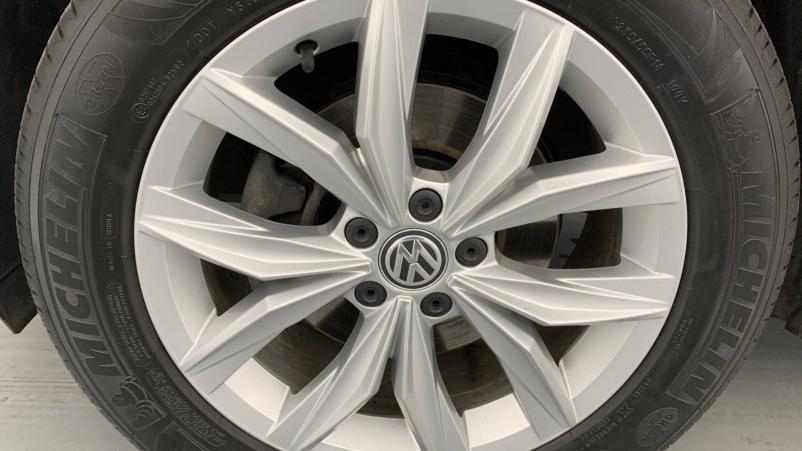 Vente en ligne Volkswagen Tiguan  2.0 TDI 150 DSG7 4Motion au prix de 24 990 €