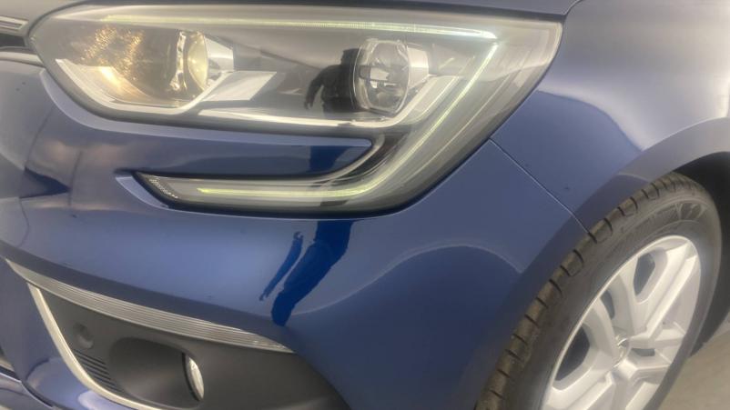 Vente en ligne Renault Megane 4 Mégane IV Berline Blue dCi 115 au prix de 13 990 €