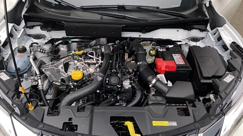 Vente en ligne Nissan Juke F16A SHADOW DIG-T 114 au prix de 23 590 €