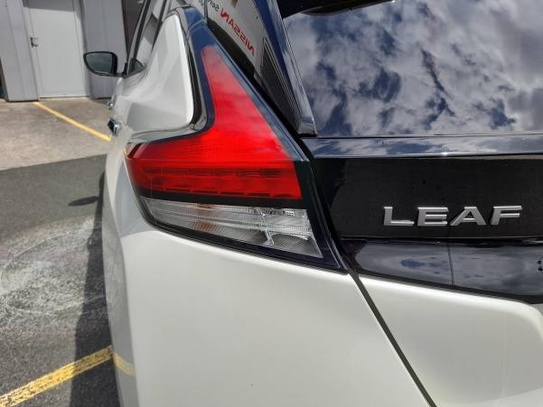 Vente en ligne Nissan Leaf 2 Leaf Electrique 40kWh au prix de 30 990 €