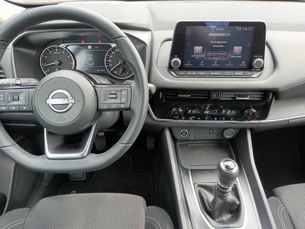 Vente en ligne Nissan Qashqai 3 Qashqai Mild Hybrid 140 ch au prix de 33 490 €