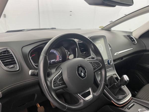 Vente en ligne Renault Grand Scenic 4 Grand Scenic dCi 130 Energy au prix de 18 990 €