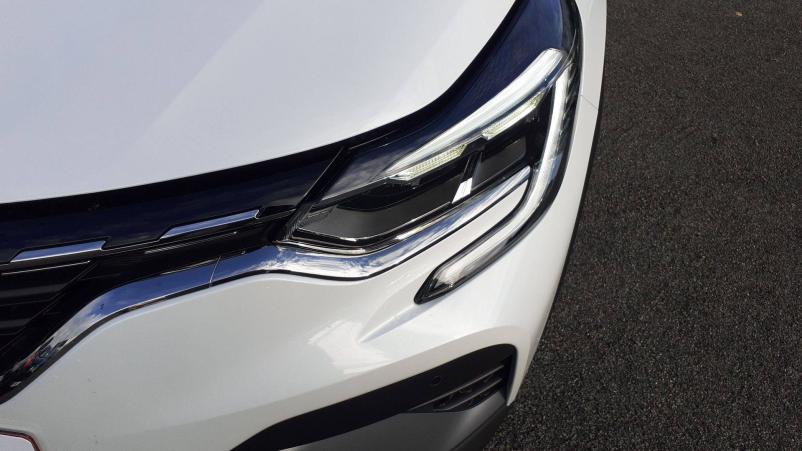 Vente en ligne Renault Captur  mild hybrid 160 EDC au prix de 25 990 €