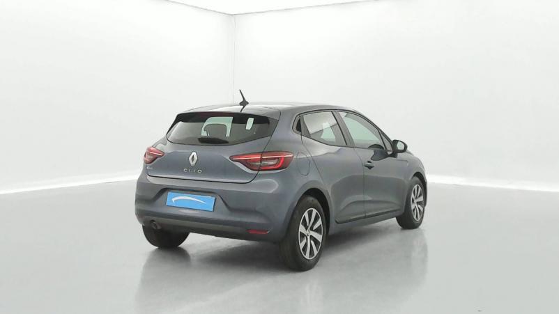 Vente en ligne Renault Clio 5 Clio TCe 90 au prix de 15 490 €