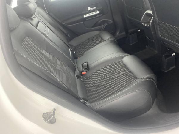 Vente en ligne Mercedes Classe B  180 d 7G-DCT au prix de 27 490 €