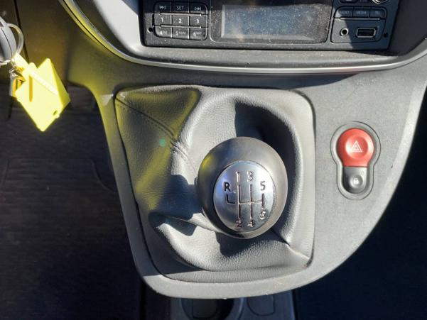 Vente en ligne Renault Kangoo Express  L1 TCE 115 ENERGY au prix de 15 490 €