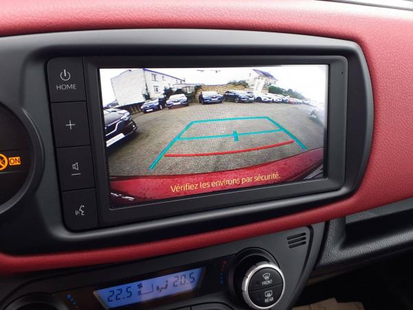 Vente en ligne Toyota Yaris Yaris Hybride 100h au prix de 18 490 €