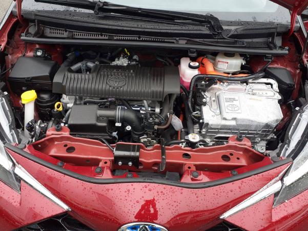 Vente en ligne Toyota Yaris Yaris Hybride 100h au prix de 18 490 €