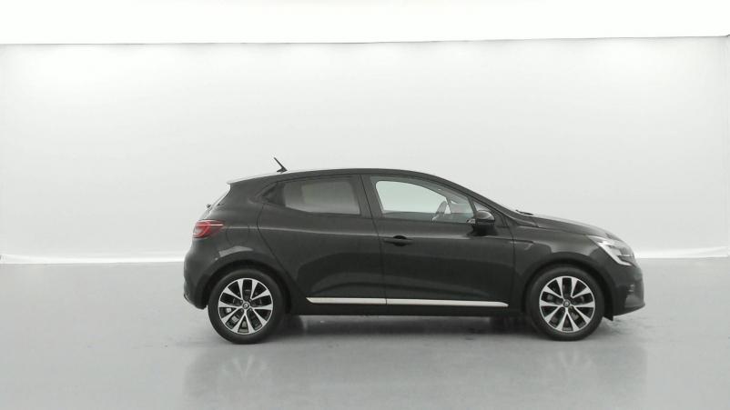 Vente en ligne Renault Clio 5 Clio Blue dCi 85 au prix de 14 490 €
