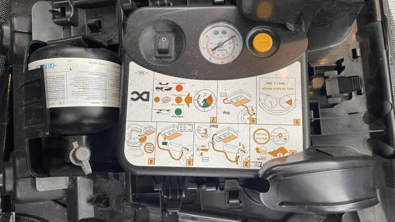 Vente en ligne Renault Twingo 3  0.9 TCe 90 Energy E6C au prix de 11 490 €
