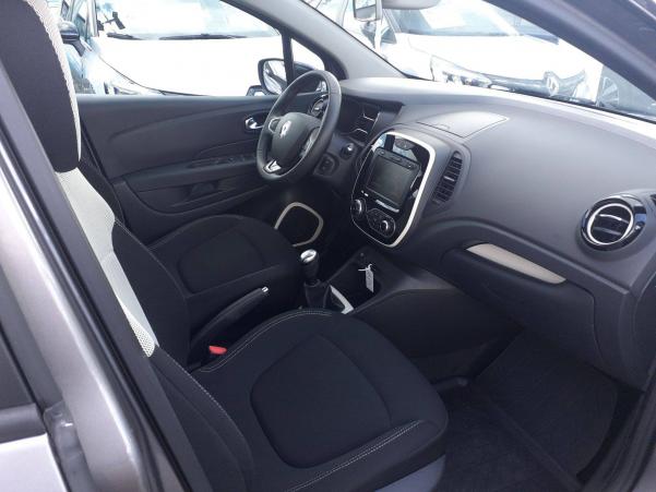 Vente en ligne Renault Captur Captur TCe 90 - 19 au prix de 15 990 €